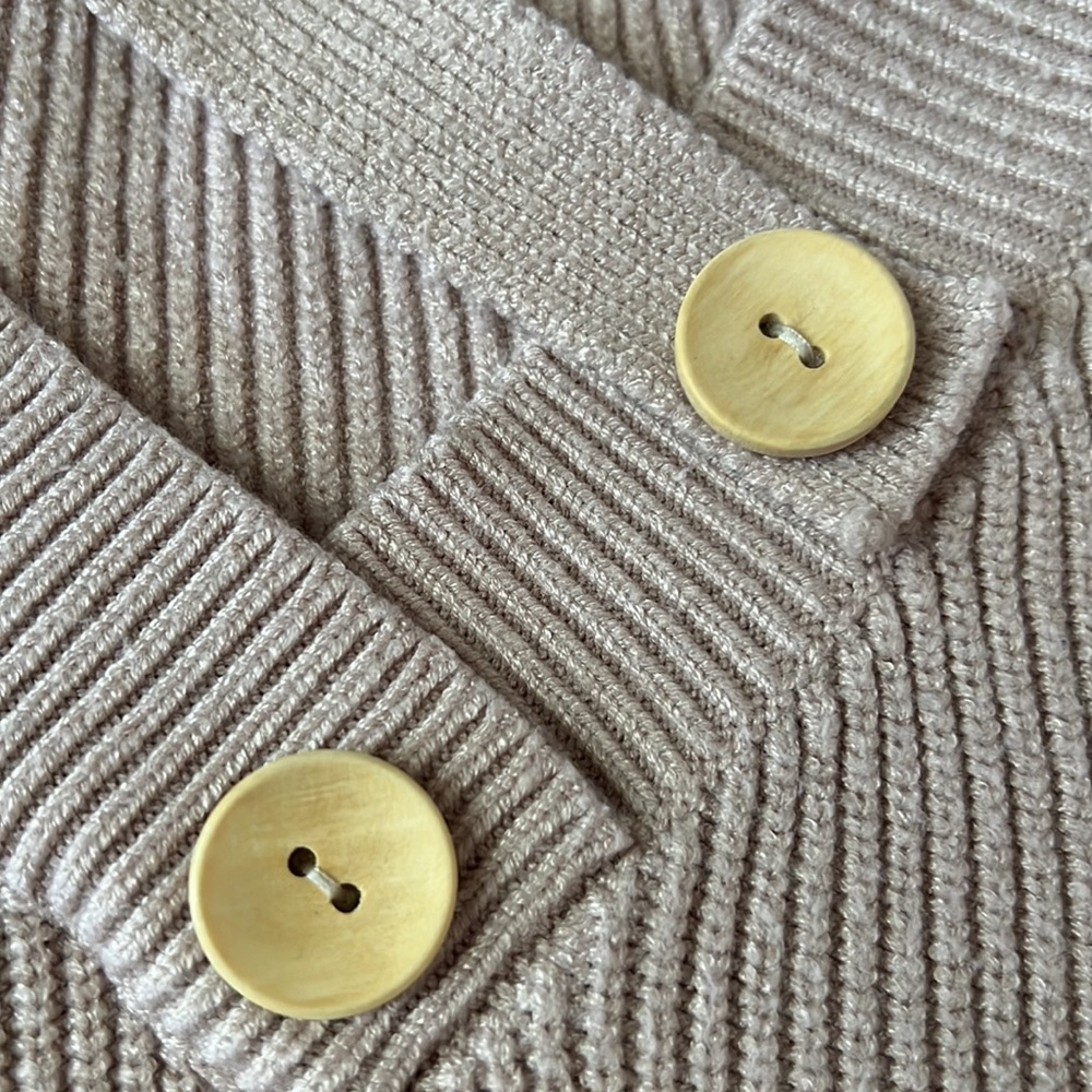 Sweater - Picture 2 of 2